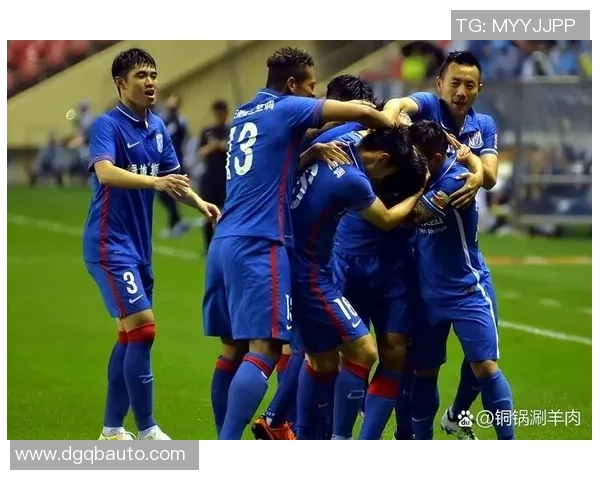 中超变天？全北现代强势介入，申花巴西锋霸或遭虎口夺食，这一战关乎争冠版图！